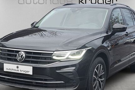 VW Tiguan 96.743 km 24.900 &euro; Bad Krozingen 79189