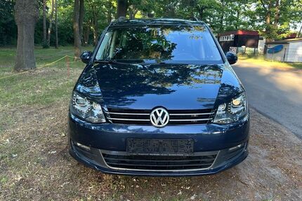 VW Sharan 245.000 km 8.500 € Hannover 30179