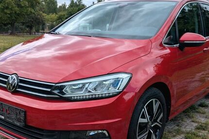 VW Touran 132.000 km 18.490 &euro; Berlin 14057