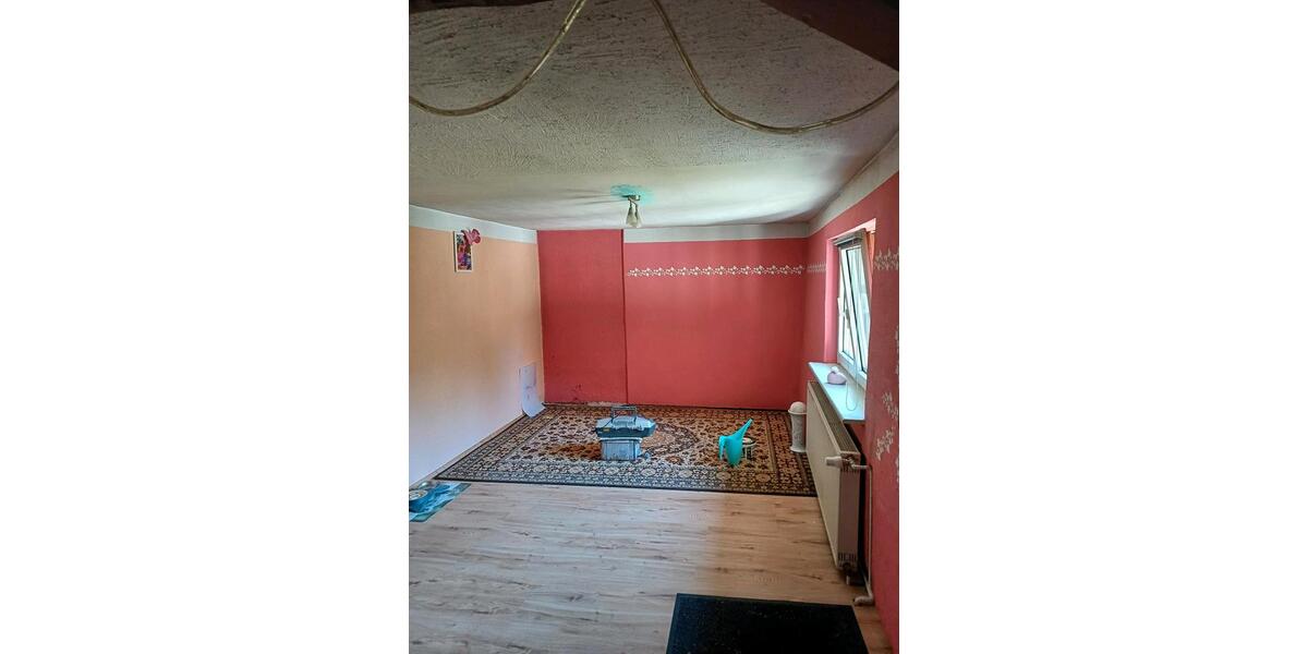 Einfamilienhaus Rositz - 7 Zimmer, 130 m&sup2;, 92.000&euro; | Angebot:26981970