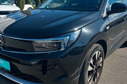 Opel Grandland (X) 51.330 km 24.990 &euro; Biberach 88400