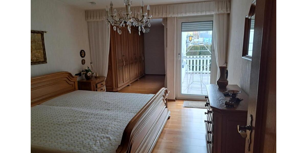 Reihenhaus Hermeskeil - 5 Zimmer, 157 m&sup2;, 210.000&euro; | Angebot:27040990