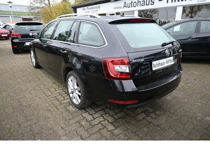 Octavia 1.5 TSI Combi *Style* Navi LED DAB 17Alu