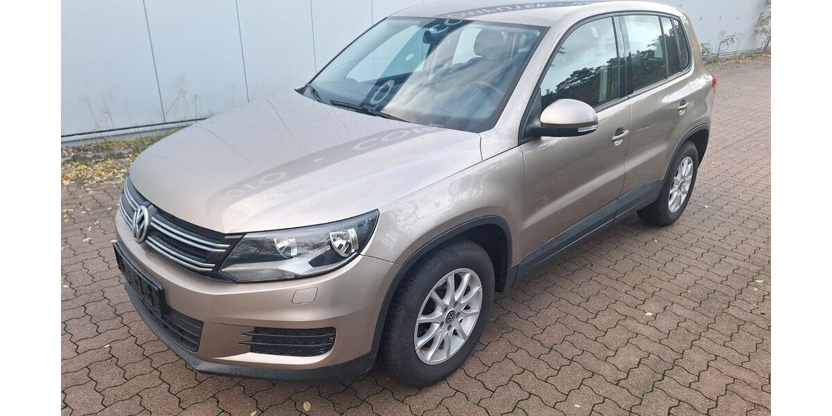 VW Tiguan 159.500 km 9.450 &euro; Hambühren 29313