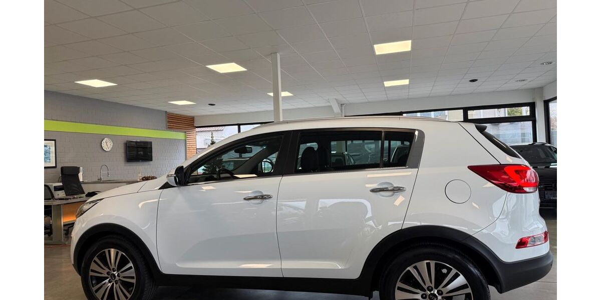 Kia Sportage 161.000 km 10.900 &euro; Worms 67550