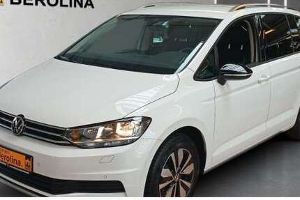 VW Touran 9.545 km 30.444 &euro; Berlin 10709
