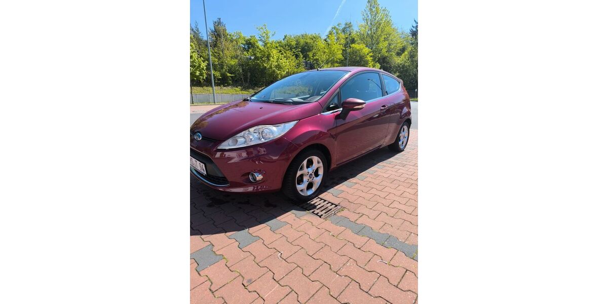 Ford Fiesta 90.000 km 3.400 &euro; Braubach 56338