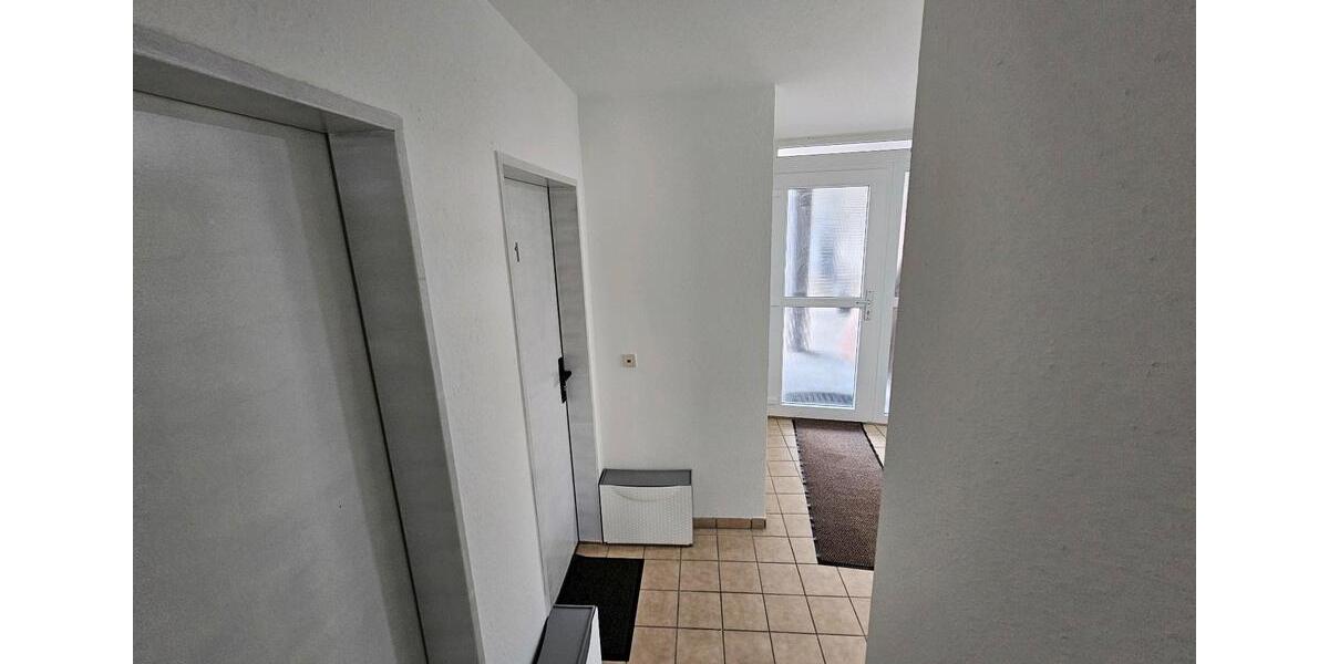 Erdgeschoßwohnung Weinstadt - 1 Zimmer, 25 m&sup2;, 800&euro; | Angebot:25953940