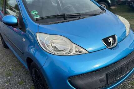 Peugeot 107 144.000 km 3.499 &euro; Mechernich 53894