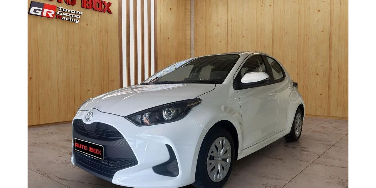 Toyota Yaris 36.000 km 13.950 &euro; Bremerhaven 27580