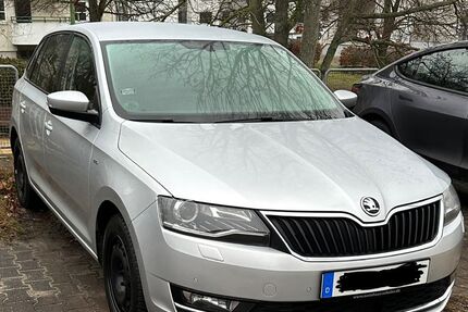 Skoda Rapid 82.500 km 10.699 &euro; Ziltendorf 15295
