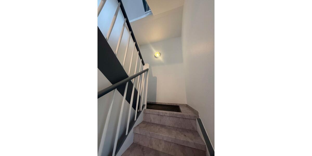 Dachgeschoßwohnung Geisenheim - 2 Zimmer, 64 m&sup2;, 960&euro; | Angebot:26063146