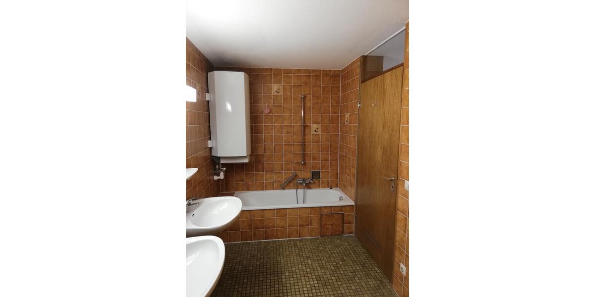 Etagenwohnung Bühl - 2 Zimmer, 59 m&sup2;, 680&euro; | Angebot:26312710