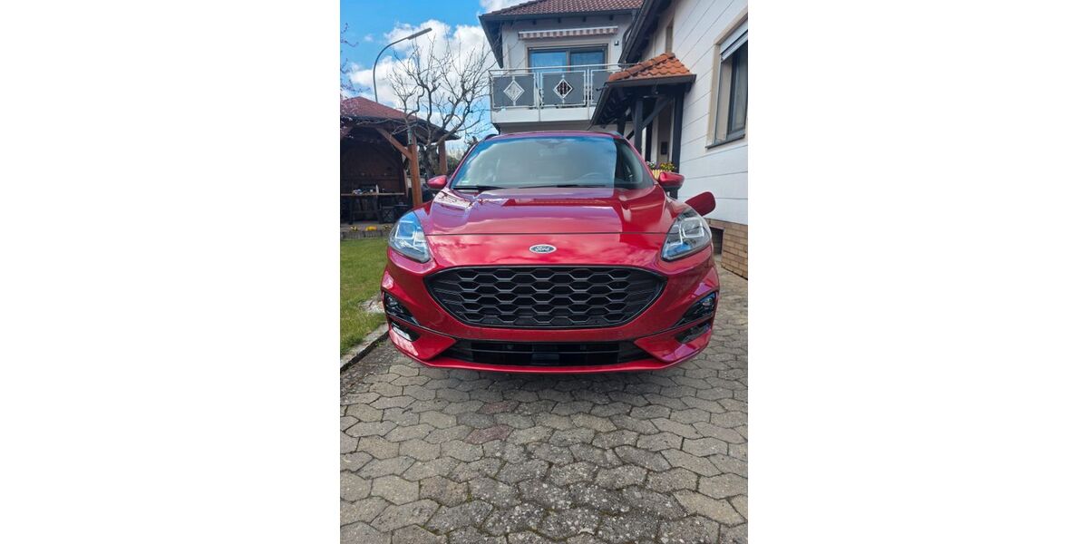 Ford Kuga 21.500 km 23.900 &euro; Oberhaid 96215