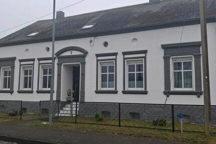 Haus Märkisch Linden - 14 Zimmer, 210 m&sup2;, 590.000&euro; | Angebot:24559540