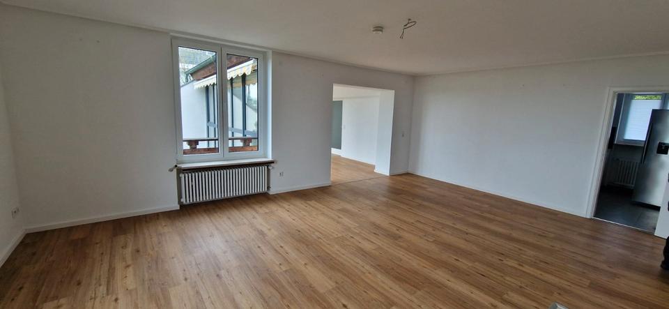 Einfamilienhaus Markdorf - 6 Zimmer, 230 m&sup2;, 1.350.000&euro; | Angebot:25977670