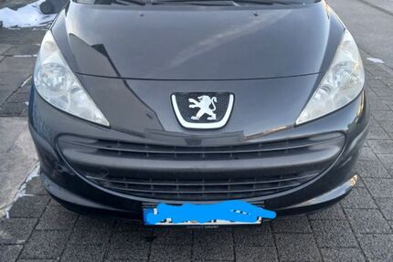 Peugeot 207 140.000 km 1.600 &euro; PFULLENDORF 88630