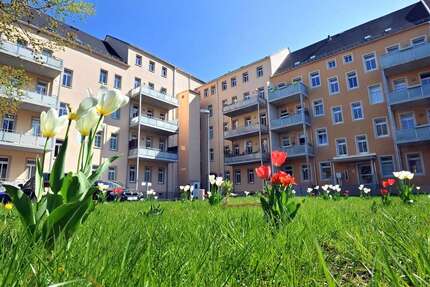 Wohnung Chemnitz Zentrum - 3 Zimmer, 83 m&sup2;, 551&euro; | Angebot:27131533