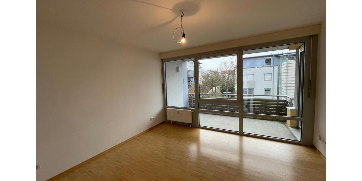 Attraktive 3-Zi.-Whg. mit Balkon in ruhiger Lage von Veitshöchh. 3 zimmer
