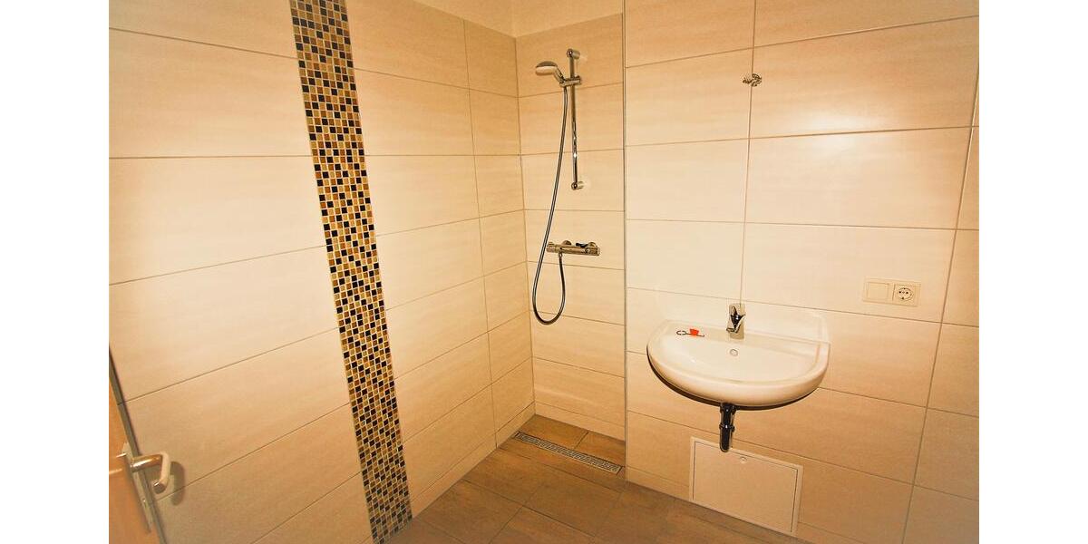 Etagenwohnung Wurzen - 1.5 Zimmer, 48 m&sup2;, 350&euro; | Angebot:26493230