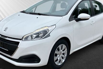 Peugeot 208 37.027 km 8.800 &euro; Waldheim 04736