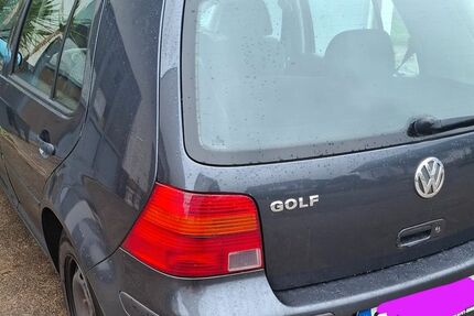 VW Golf 268.170 km 1.799 &euro; Bötzingen 79268