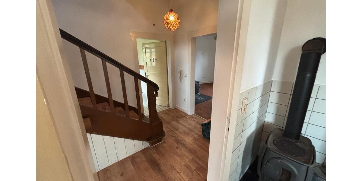 Einfamilienhaus Bad Wildungen - 2 Zimmer, 65 m&sup2;, 630&euro; | Angebot:26463844
