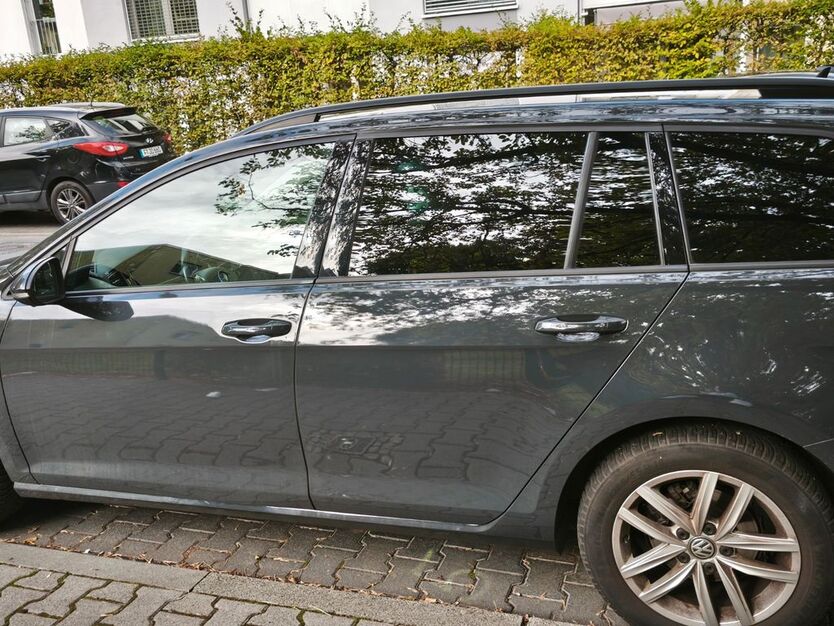 VW Golf 104.000 km 18.000 € Frankfurt am Main 60529