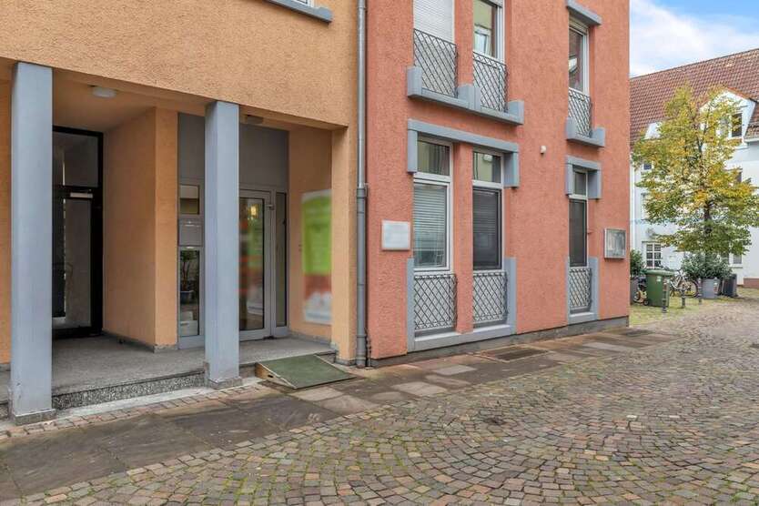 Büro in Ettlingen 317.000 € 91.8 m² zimmer