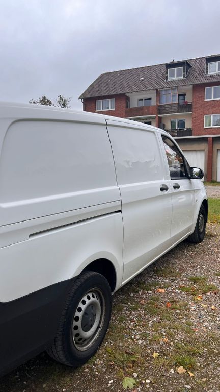 Mercedes-Benz Vito 128.000 km 11.900 € Wolfsburg 38440