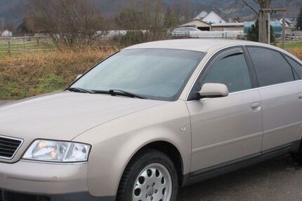 Audi A6 275.000 km 2.650 &euro; Waldkirch 79183