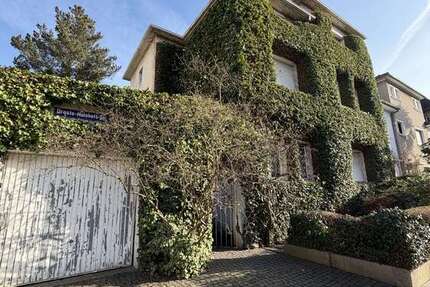 Haus Köln Rodenkirchen - 10 Zimmer, 240 m&sup2;, 1.690.000&euro; | Angebot:25637944