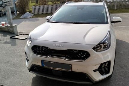 Kia Niro 50.000 km 21.650 &euro; Röhrnbach 94133