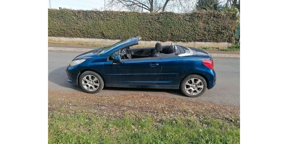 Peugeot 207 150.000 km 4.500 &euro; Bad Herrenalb 76332