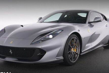 Ferrari 812