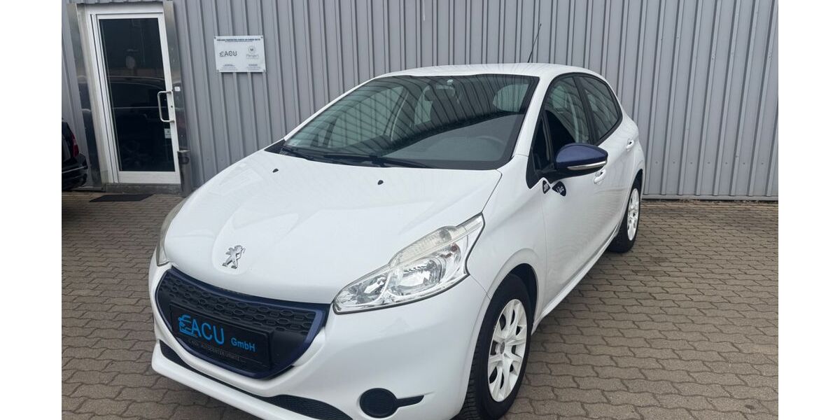 Peugeot 208 74.122 km 5.990 &euro; Urmitz 56220