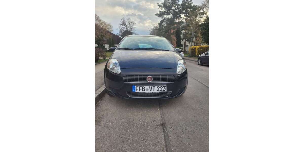 Fiat Punto 48.000 km 2.900 &euro; fűrstenfeldbruck 82256