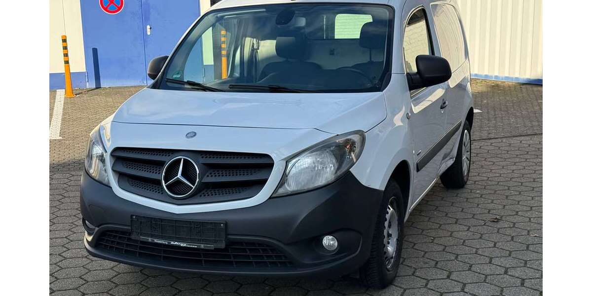 Mercedes-Benz Citan 185.000 km 6.500 &euro; Hilden 40721