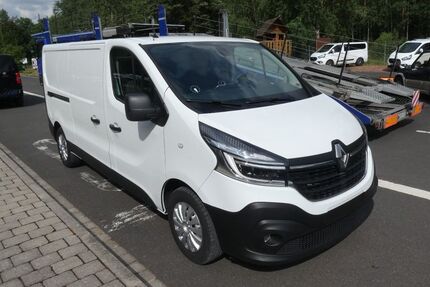 Renault Trafic 156.000 km 12.971 &euro; Waldsassen 95652