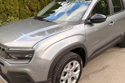 Jeep Avenger 27.451 km 19.900 &euro; Miesbach 83714