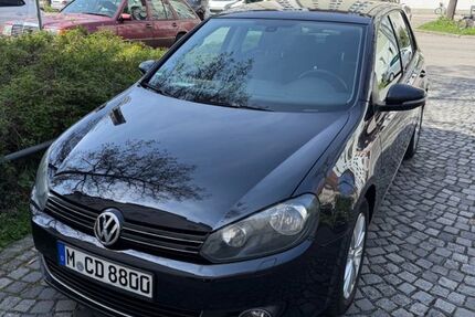 VW Golf 256.000 km 4.800 &euro; München 80339