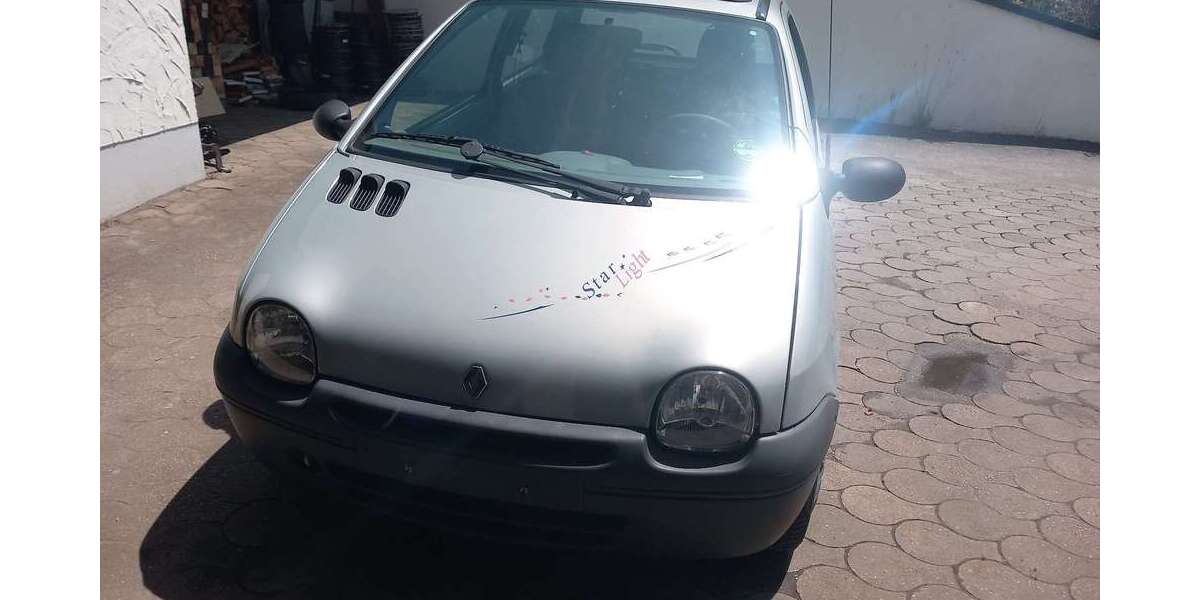 Renault Twingo 116.200 km 1.550 &euro; Dingolfing 84130