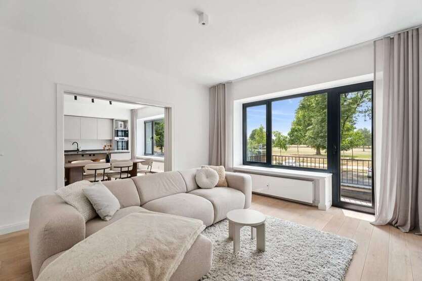 Wohnung zum Mieten in Düsseldorf 4.790 € 200 m²