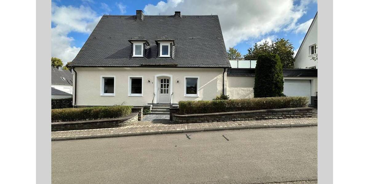 Etagenwohnung Olpe - 4 Zimmer, 110 m&sup2;, 1.250&euro; | Angebot:26686982