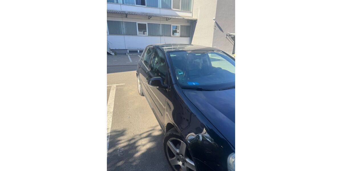 VW Golf Sportsvan 217.500 km 3.200 &euro; Heilbronn 74075