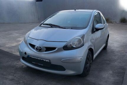 Toyota Aygo (X) 212.000 km 990 &euro; Berlin 12559
