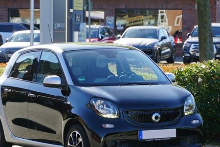 Smart ForFour 102.508 km 6.450 &euro; Papenburg 26871