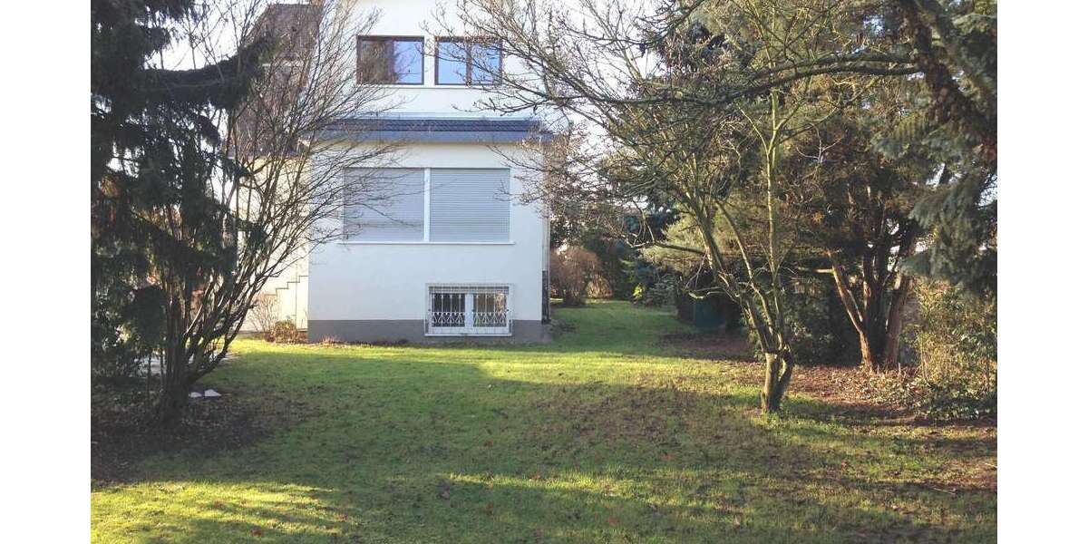 Haus zum Mieten in Walluf 2.924 € 200 m² 6 zimmer