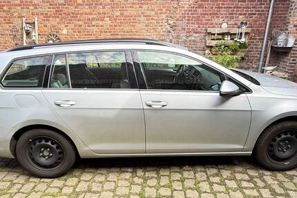 VW Golf 52.000 km 16.200 &euro; Rommerskirchen 41569