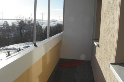 Verkaufe eine 2-Raumwohnung mit Balkon, EBK, Stellplatz u. Keller 2 zimmer